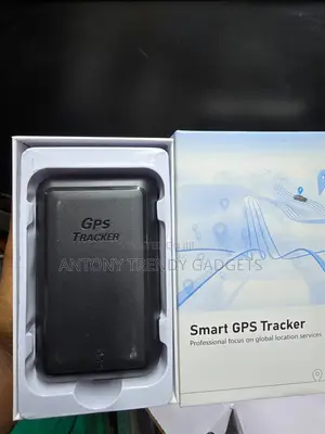 P11 Smart GPS Tracker for Car Fleet Asset Tracking