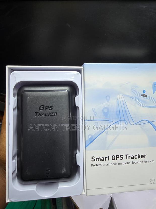 P11 Smart GPS Tracker for Car Fleet Asset Tracking - thumbnail 2