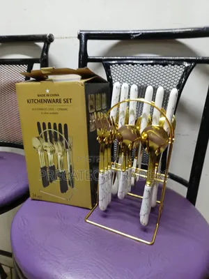 24PCS Gold Kitchen Cutlery Set With Stand