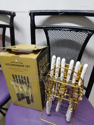 24PCS Gold Kitchen Cutlery Set With Stand