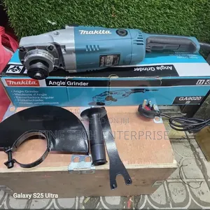 Makita Grinder 9"