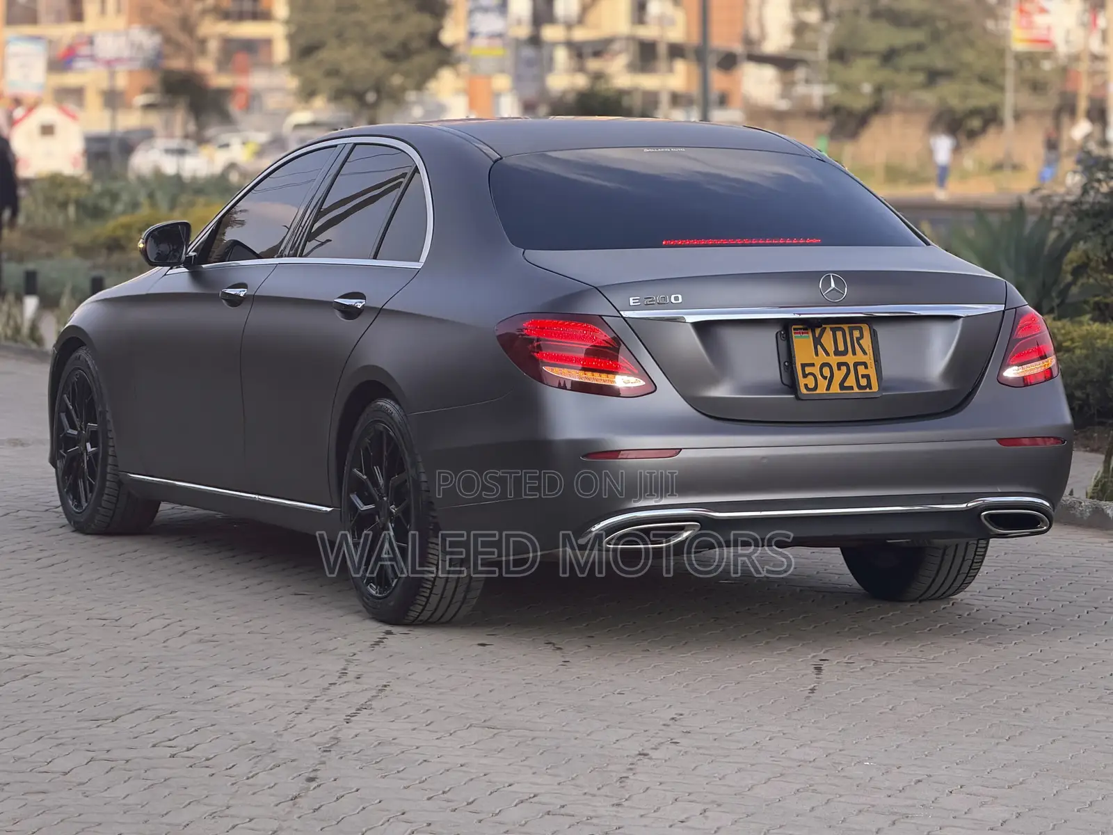 Mercedes-Benz E200 2017 Gray