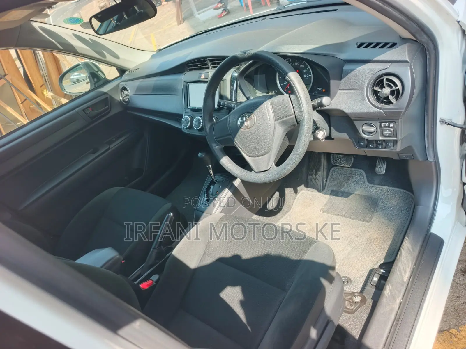 Toyota Axio 1.5 G 4WD 2019 White