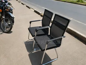 Black Mesh Visitors Office Chair With Armrest