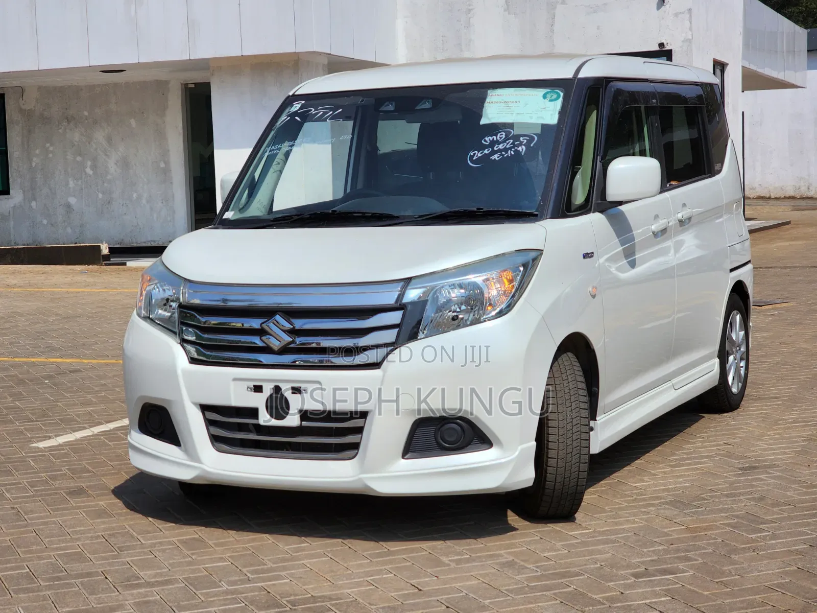 Suzuki Solio 2019 White