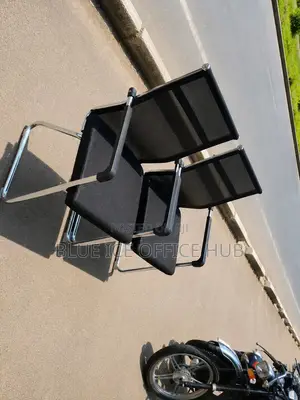 Black Mesh Visitors Office Chair With Armrest