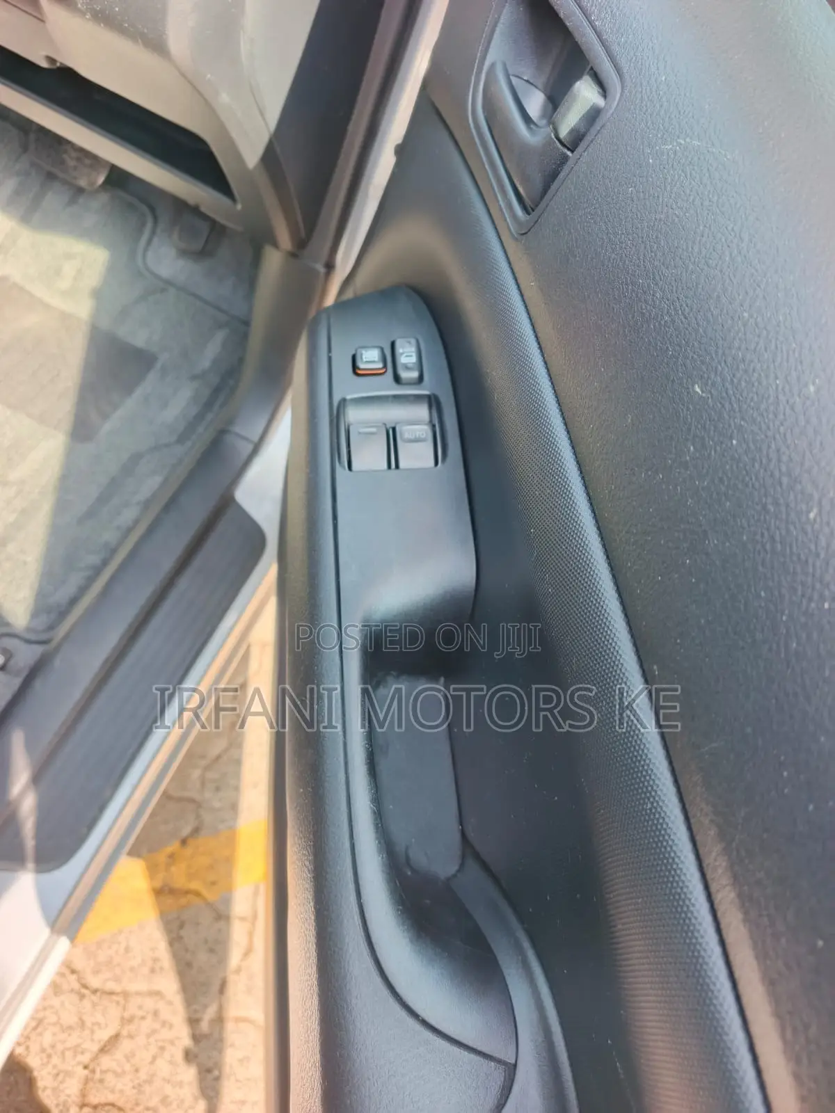 Toyota Probox 1.5 Hybrid DX 2019 Silver