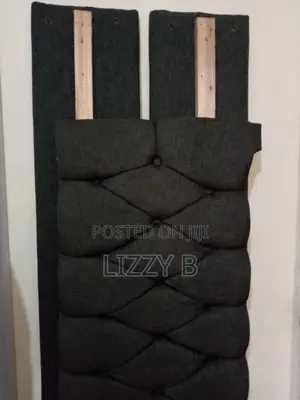 Quick Sale 5by6 Chester Bed