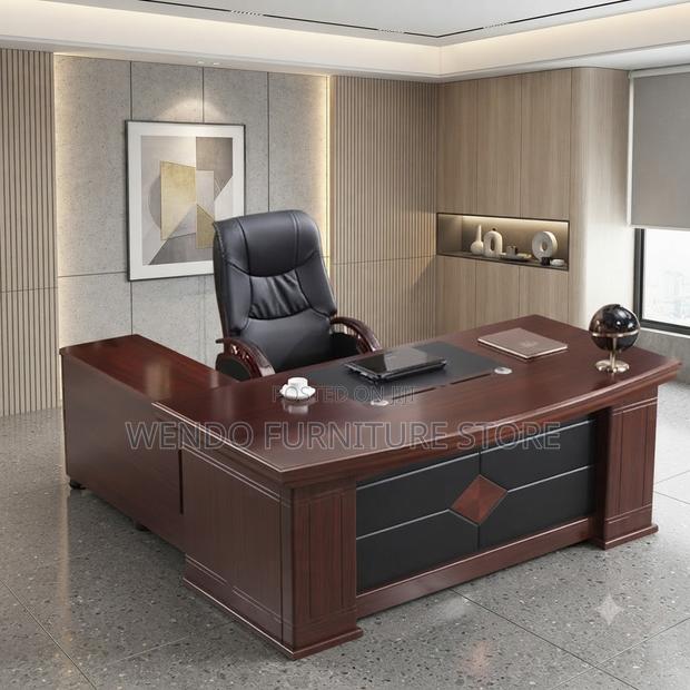 Office Desk; 1.8 Meter Executive Mahogany Desk With Red-Brown Top