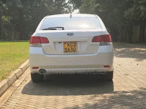 Subaru Legacy 2011 White