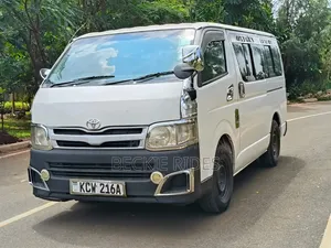 Toyota HiAce 2012 White