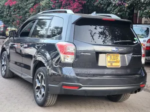 Subaru Forester 2017 Gray