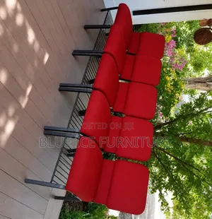 Red Padded Office Waiting Chair