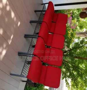 Red Padded Office Waiting Chair