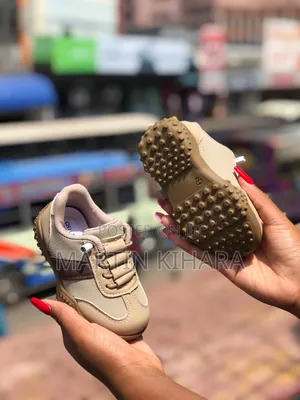 Kids JY135A
Sneakers (Sizes 20-25
)