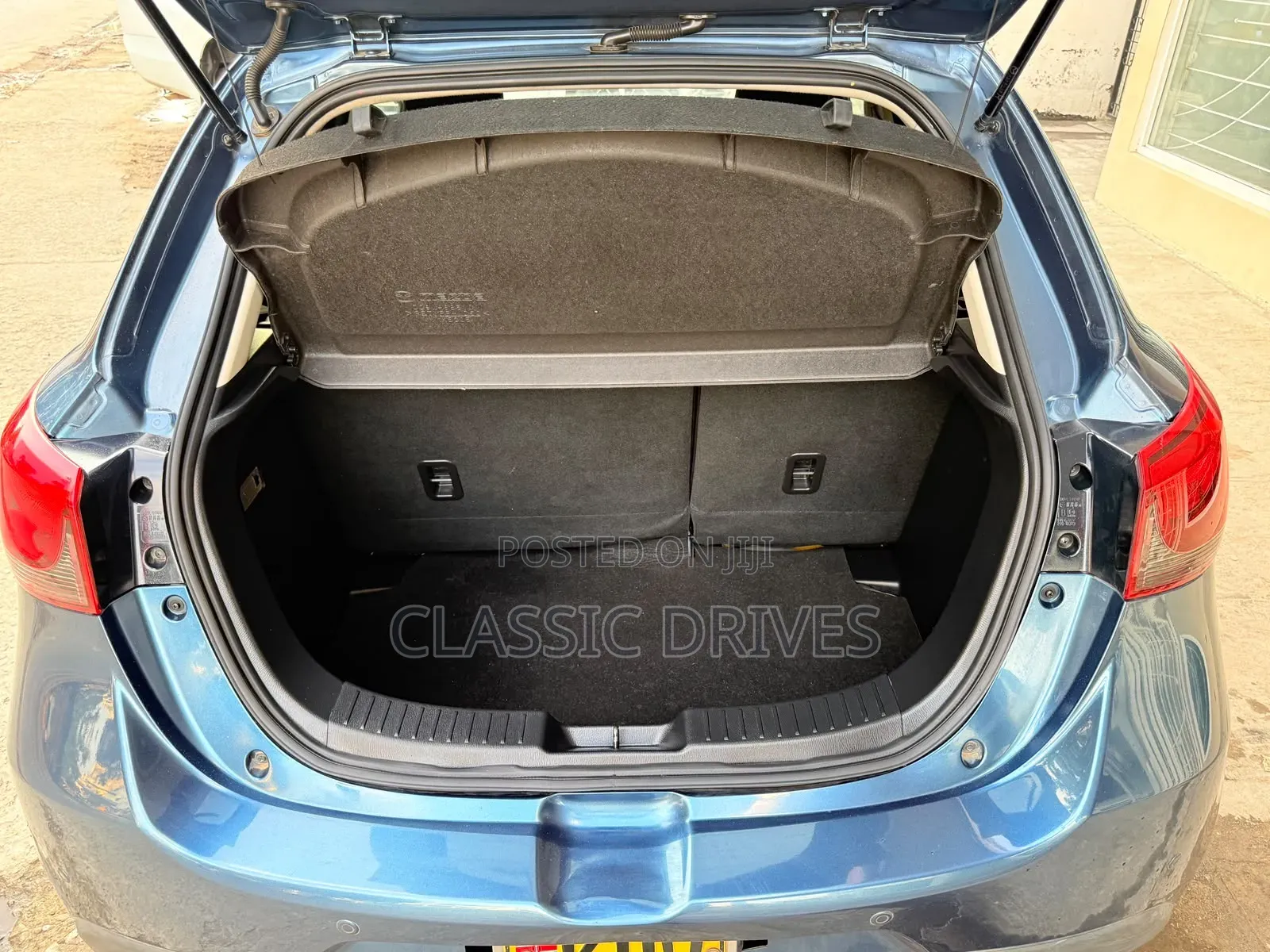 Mazda Demio 2018 Blue