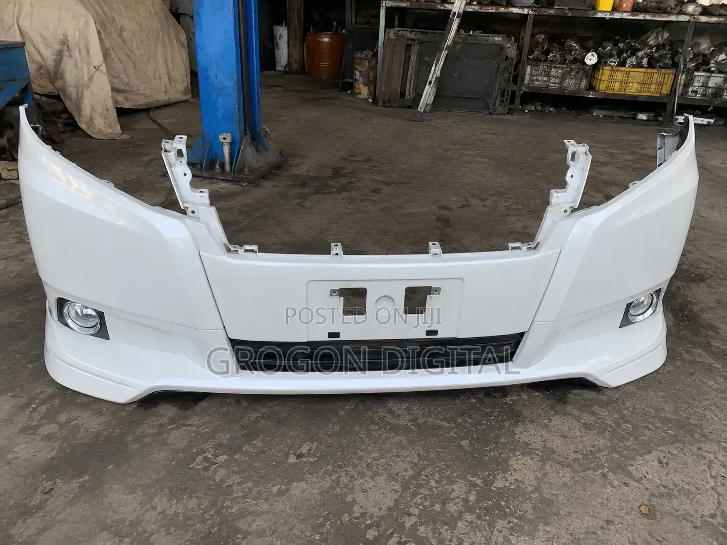 Toyota Noah 2015 Front Bumper Genuine Ex-Japan