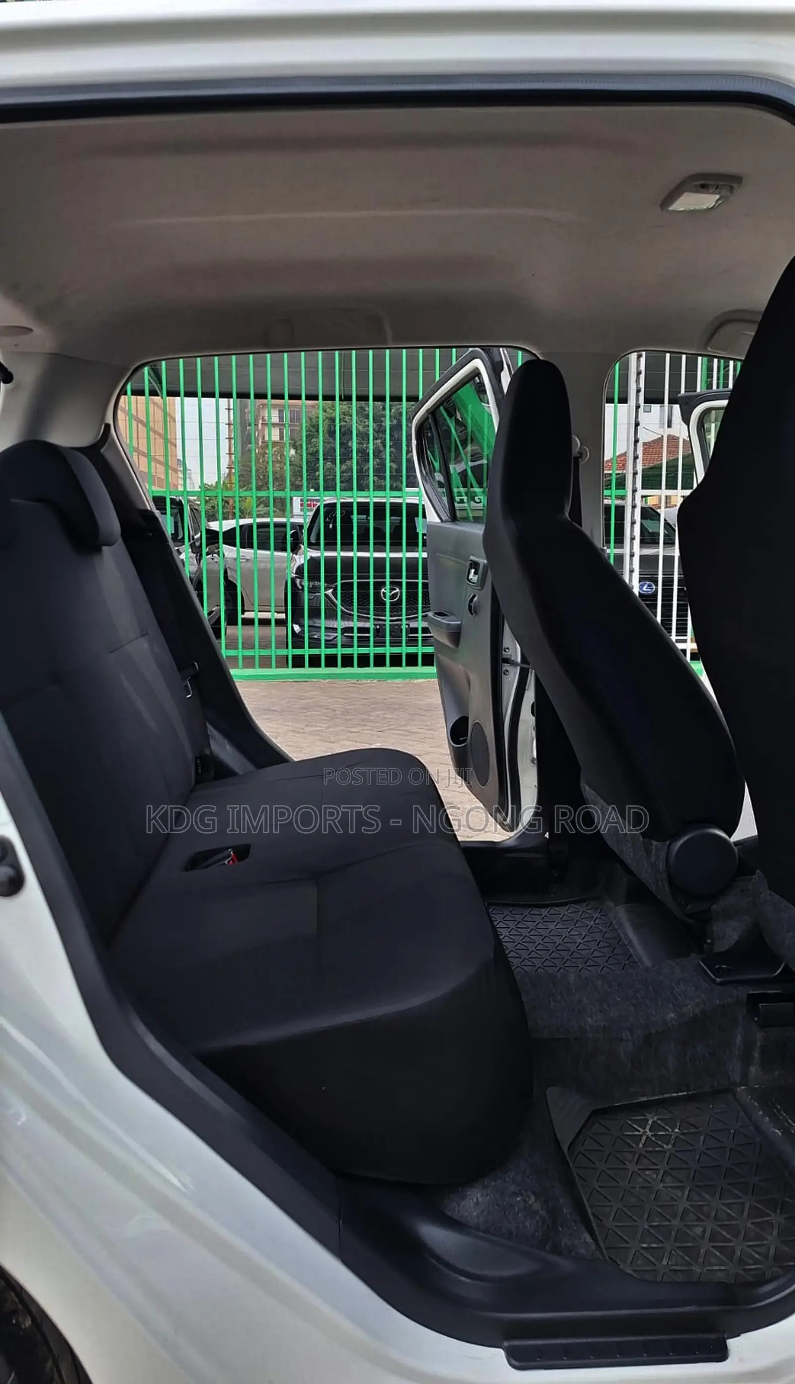 Toyota Pixis Epoch 2019 White