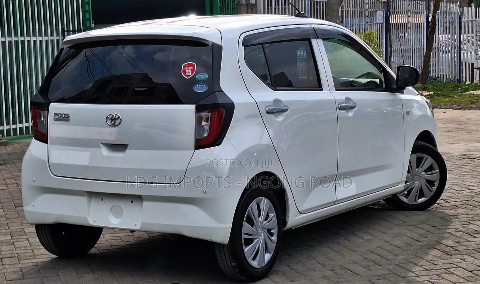 Toyota Pixis Epoch 2019 White