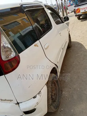 Toyota Fun Cargo 2007 White
