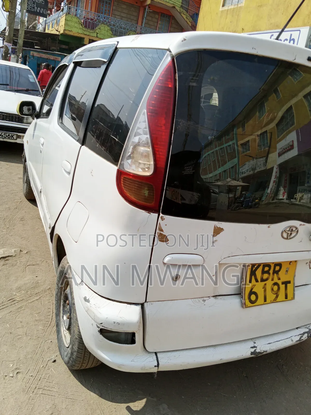 Toyota Fun Cargo 2007 White