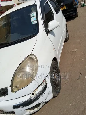 Toyota Fun Cargo 2007 White