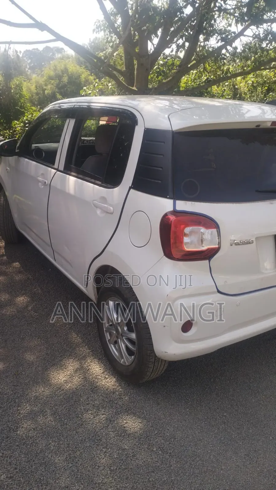 Toyota Fun Cargo 2007 White