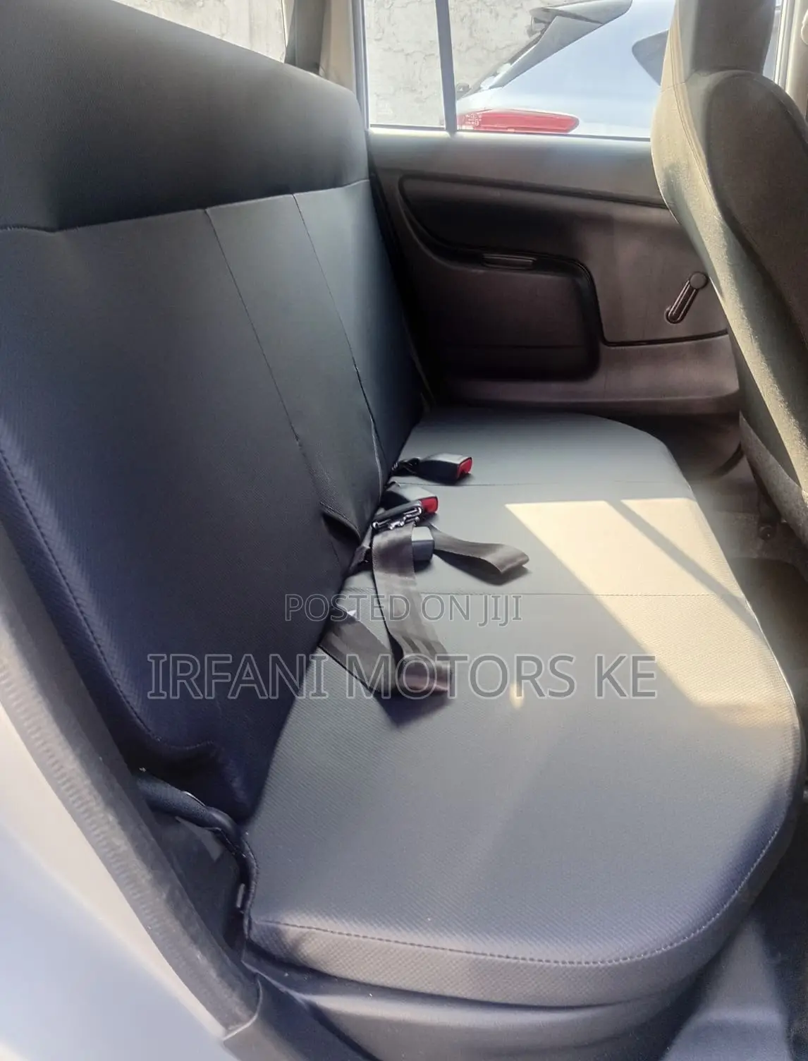 Toyota Probox 1.5 Hybrid DX Comfort 2020 Silver
