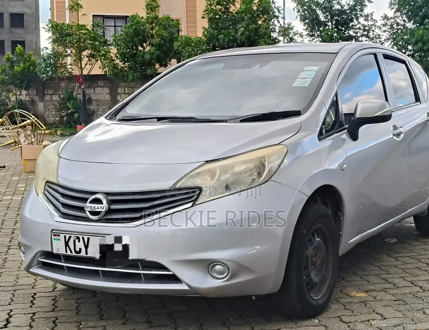 Nissan Note 2012 Silver