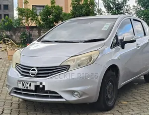 Nissan Note 2012 Silver
