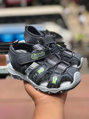 Boys Open Shoes (Size 20-25)