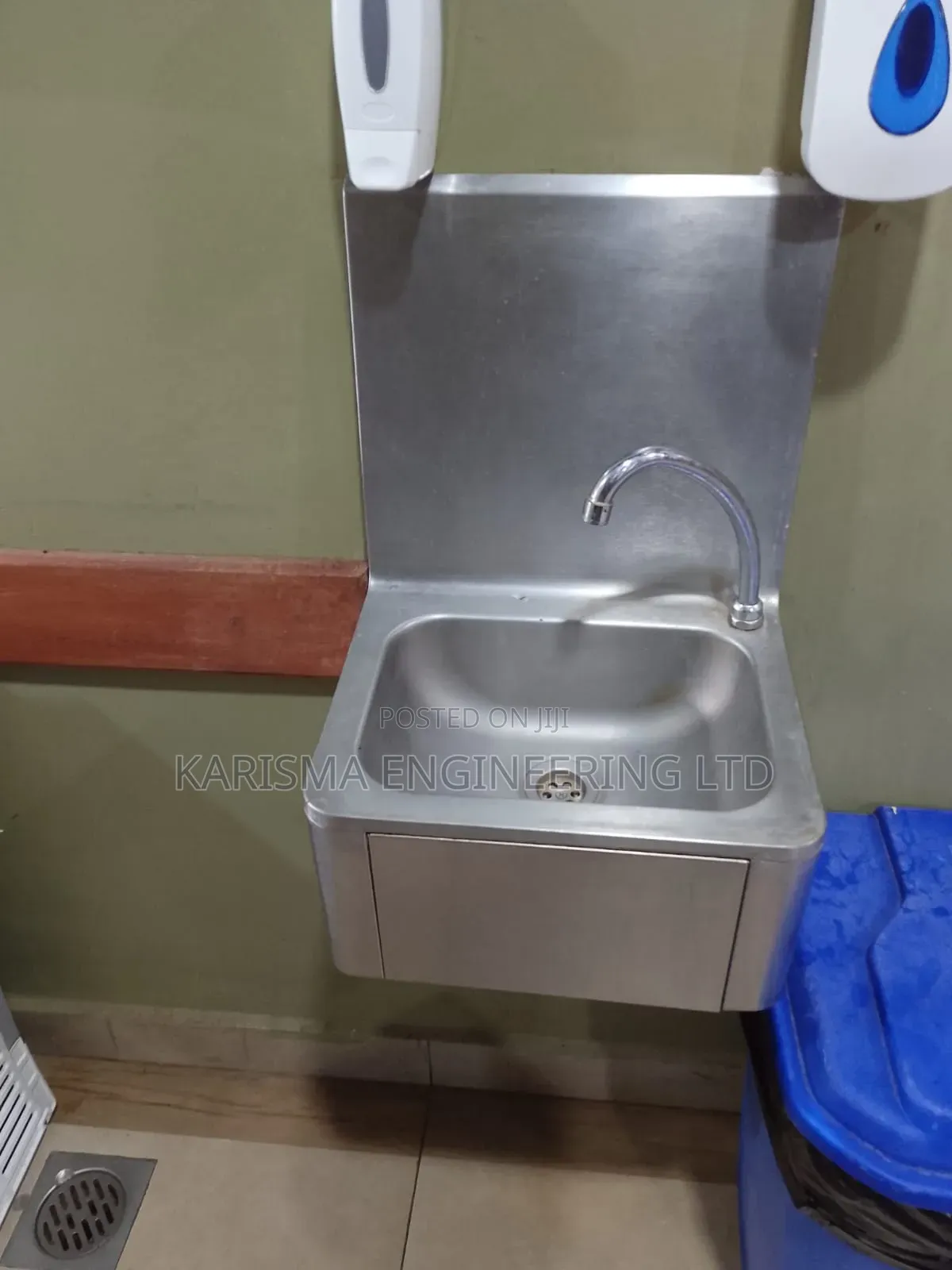 Sink Commercial