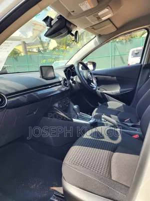 Mazda Demio 2019 White