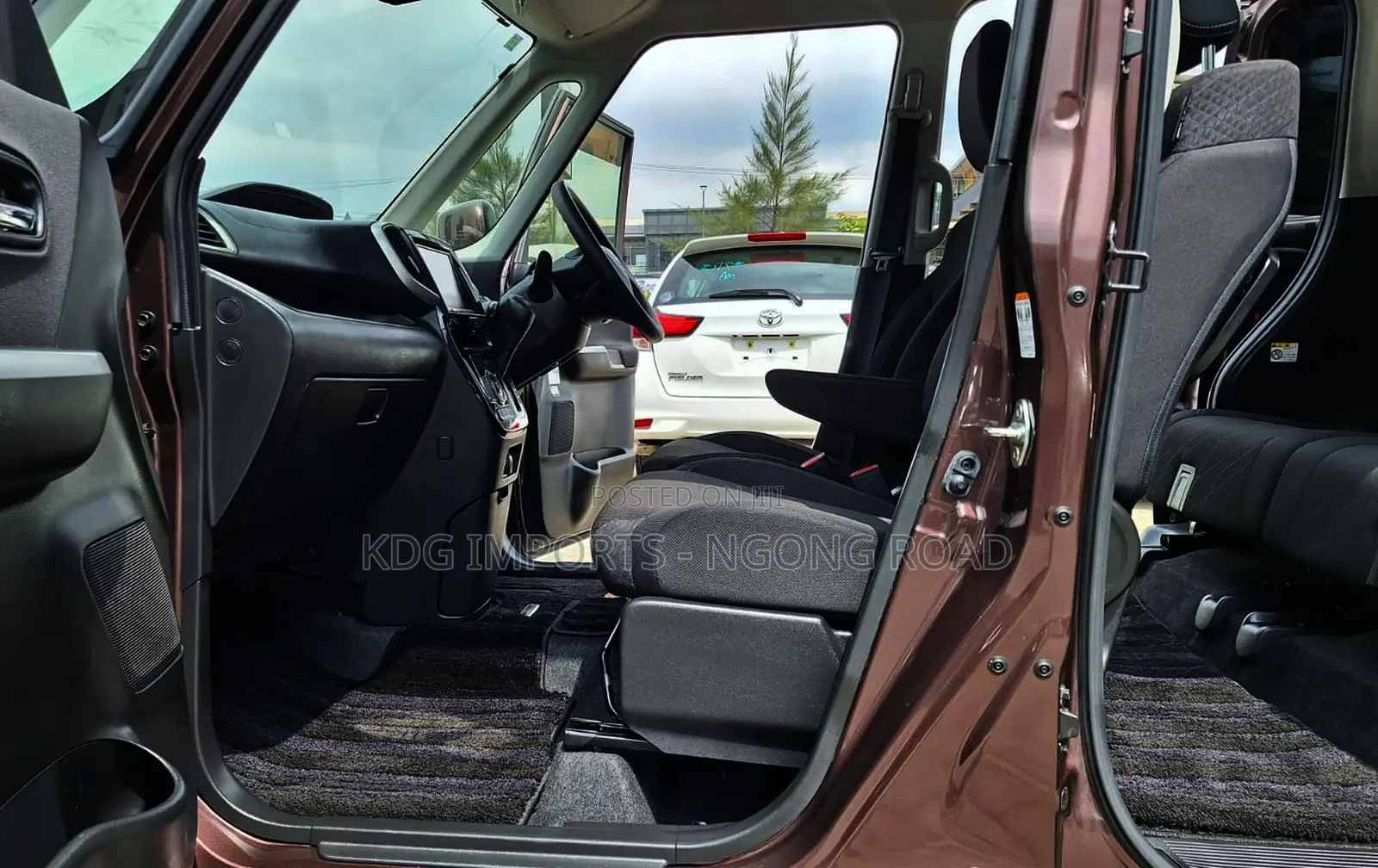 Suzuki Solio 2019 Brown