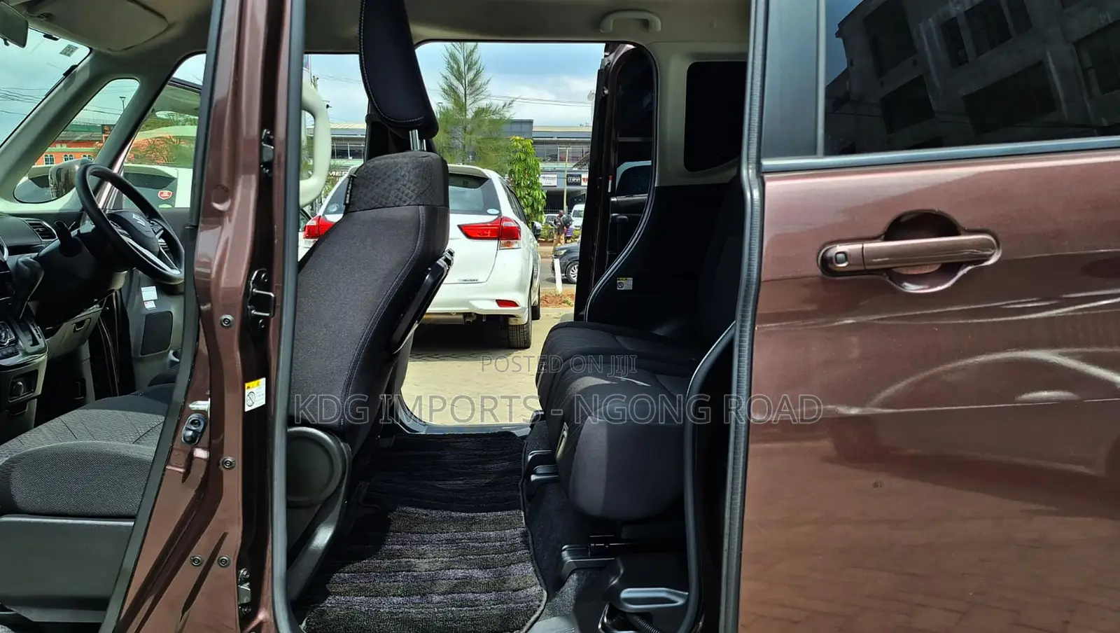 Suzuki Solio 2019 Brown