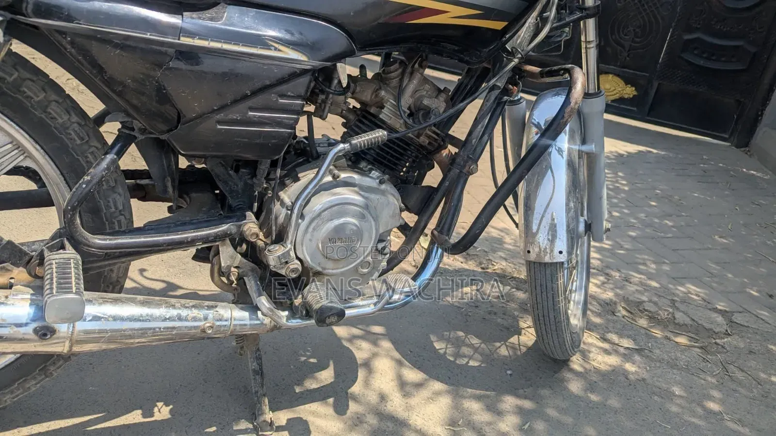Yamaha Crux 2016 Black