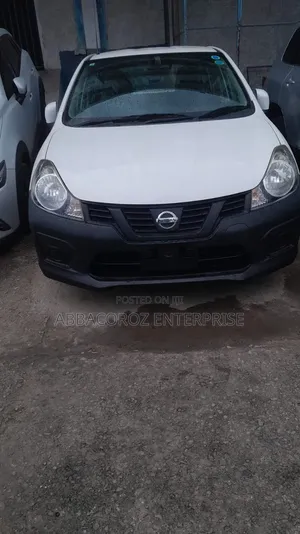 Nissan Advan 2018 White