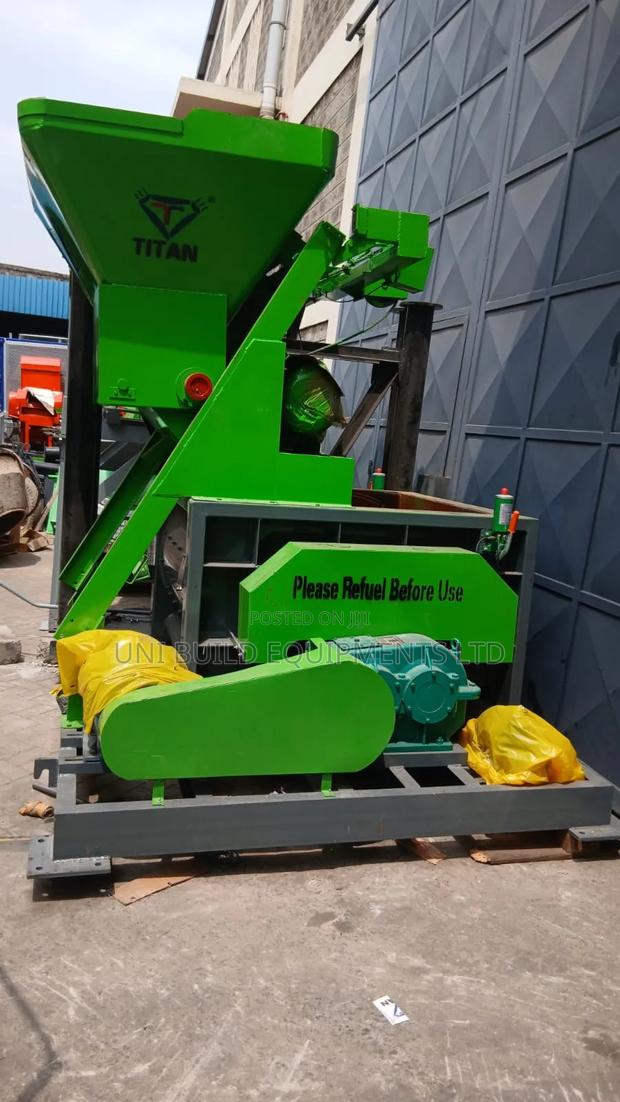 JS 500 ( Twin Shaft Compulsory Concrete Mixer )
