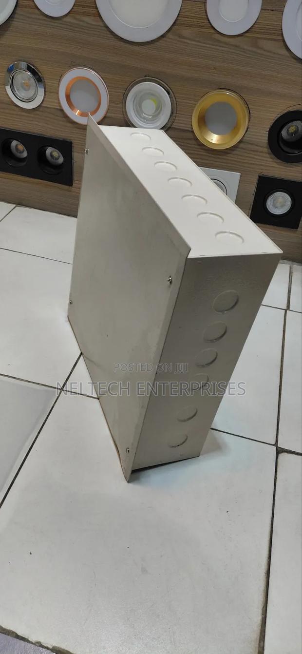 Adaptor Box 300 by 300