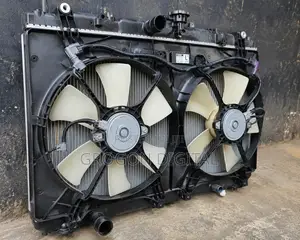 Toyota Noah 2014–2017 Radiator With Dual Cooling Fans Genuine Ex-Japan