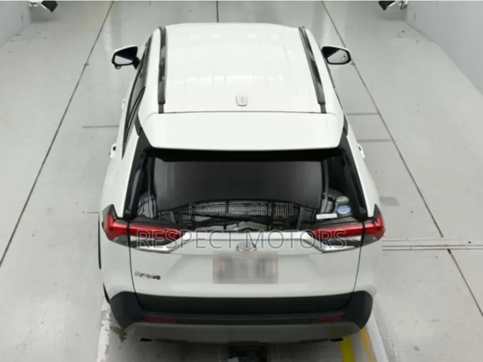 Toyota RAV4 2020 White