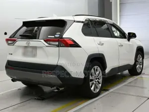 Toyota RAV4 2020 White