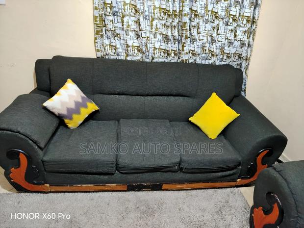 5 Seater Sofa - thumbnail 2