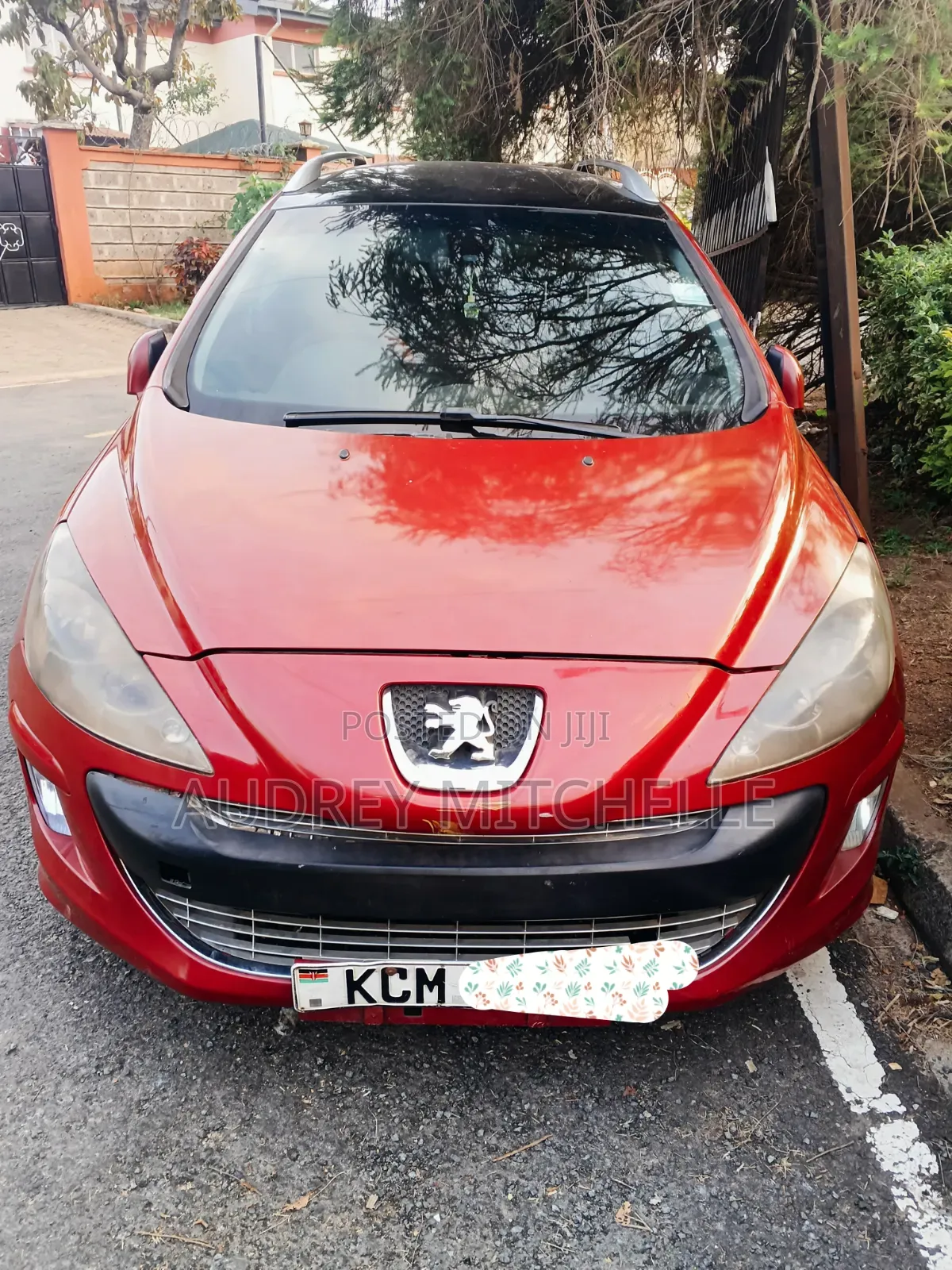 Peugeot 308 2010 Red