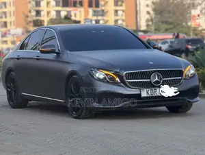 Mercedes-Benz E200 2017 Gray