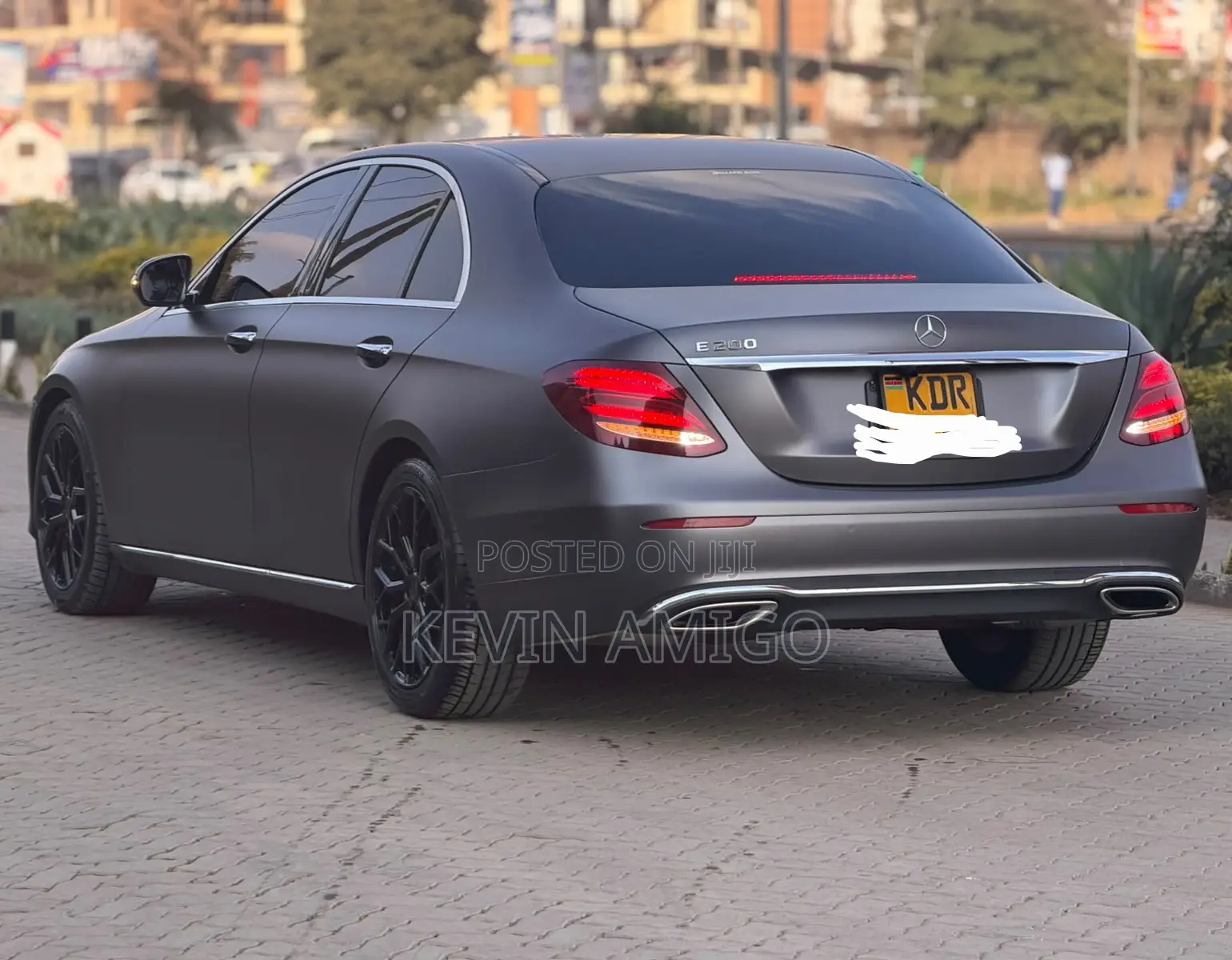 Mercedes-Benz E200 2017 Gray