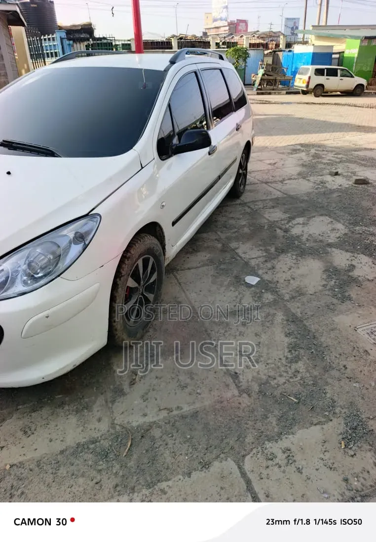Peugeot 307 2019 White