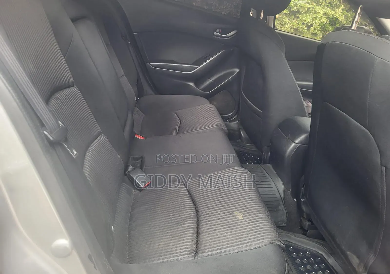 Mazda Axela SV Premium 2014 Silver