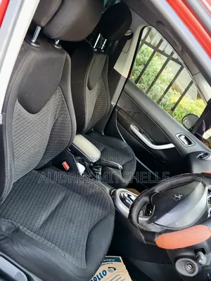 Peugeot 308 2010 Red
