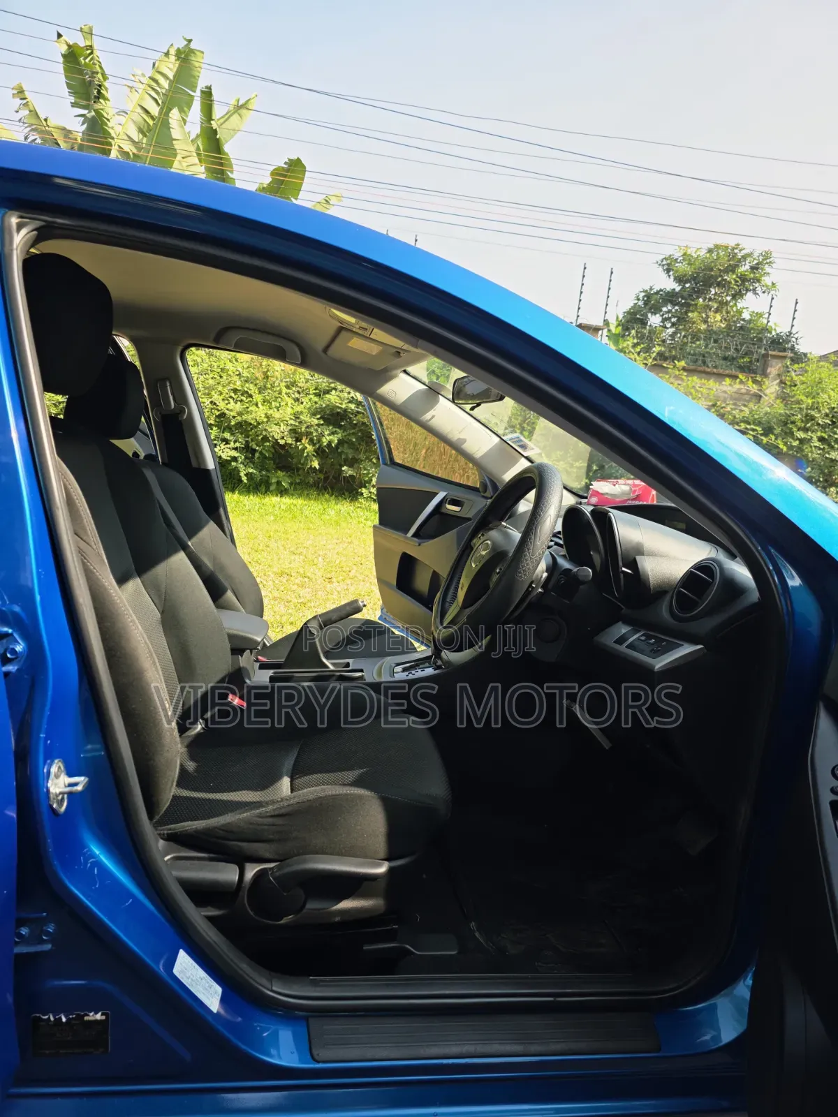 Mazda Axela 2013